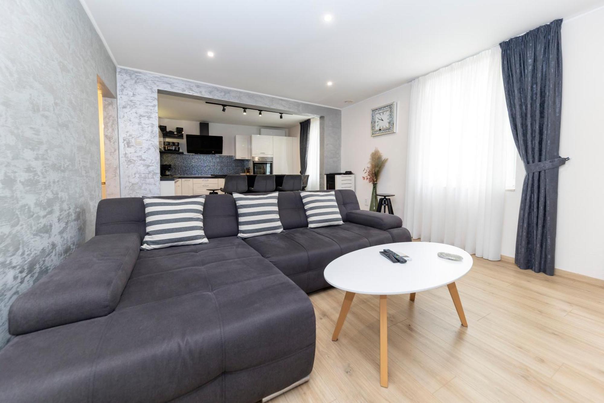 Nikky 2Br Apt. In Old Town Centre Zadar Ngoại thất bức ảnh